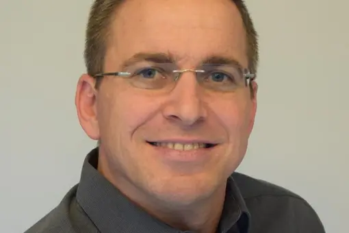 Prof. Dr. Stefan Wiesemann Stefan Wiesemann