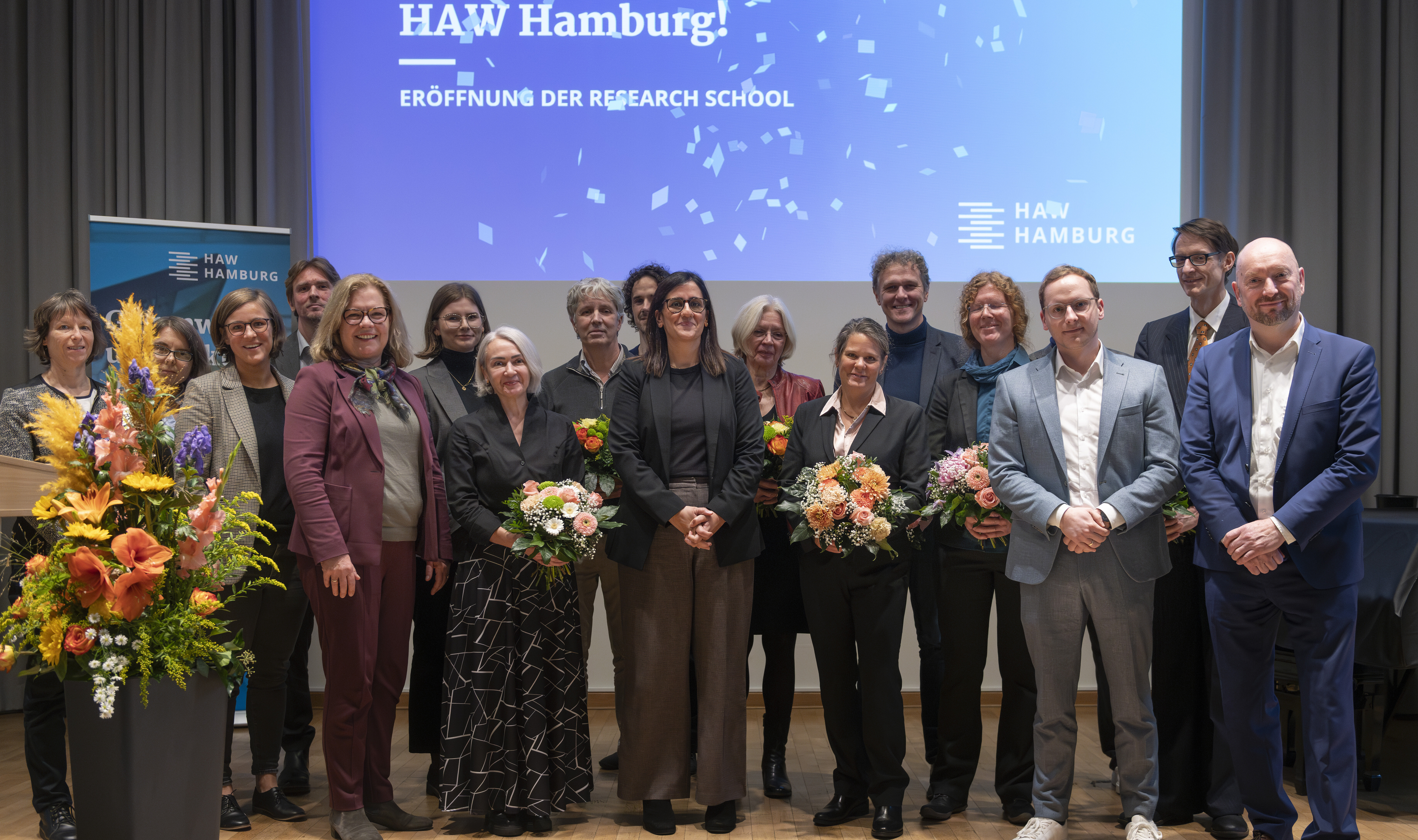 Eröffnungsfeier der Research School
Gruppenfoto der Research School zum Abschluss der Eröffnungsfeier