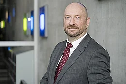 Prof. Dr.-Ing. Peter Wulf Prof. Dr.-Ing. Peter Wulf